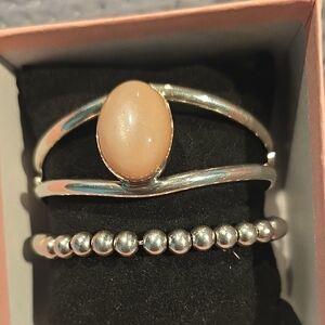 Elegant Silver and Cream Ring Set